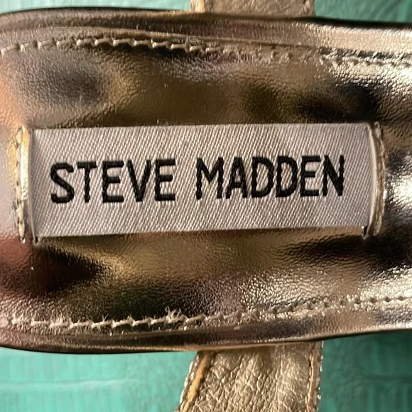 Steve Madden champagne gold “Carisma” platform sandal, size 7.5 - Picture 8 of 8